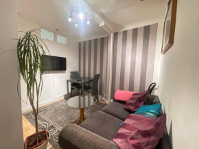 Two bedroom unit in Paddington